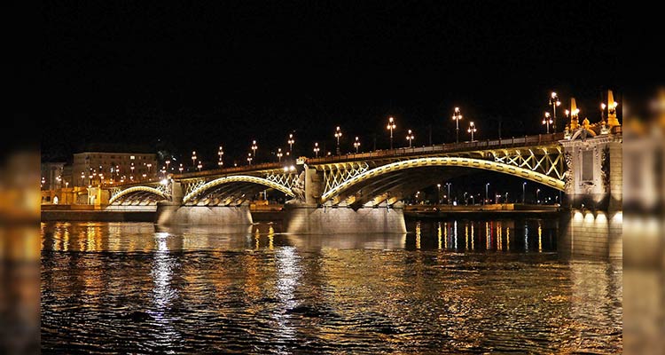 匈牙利布達佩斯瑪格麗特橋(Margit híd)