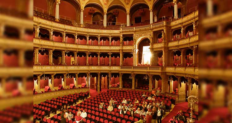 匈牙利國家歌劇院(Magyar Állami Operaház)內部