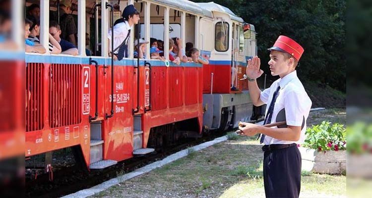 匈牙利布達佩斯小孩列車