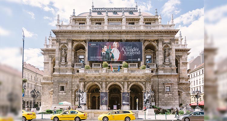 匈牙利布達佩斯匈牙利國家歌劇院(Magyar Állami Operaház)