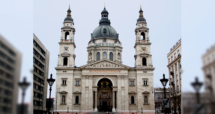 匈牙利布達佩斯聖伊什特萬聖殿/聖史蒂芬大教堂(Szent István Bazilika)